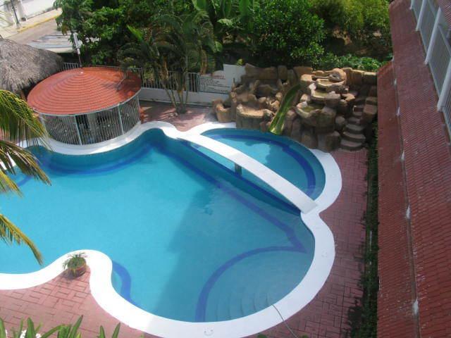 Hotel Y Suites Bugambilias Рінкон-де-Гуаябітос Екстер'єр фото
