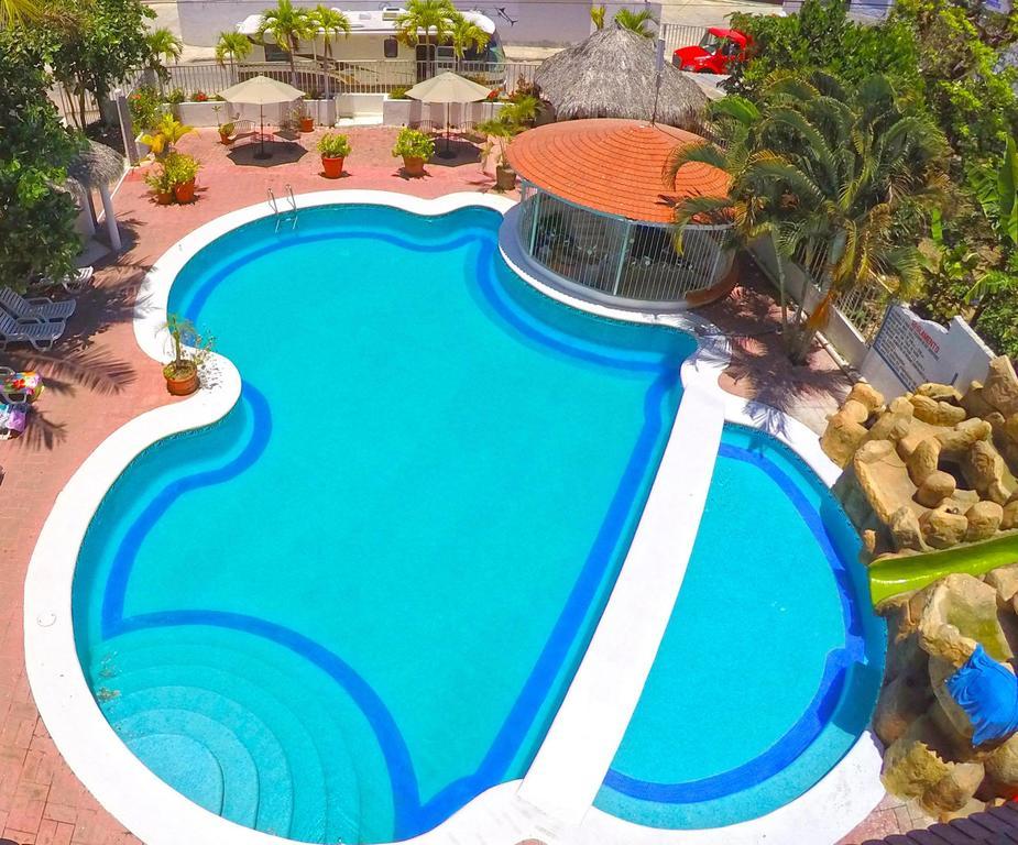 Hotel Y Suites Bugambilias Рінкон-де-Гуаябітос Екстер'єр фото